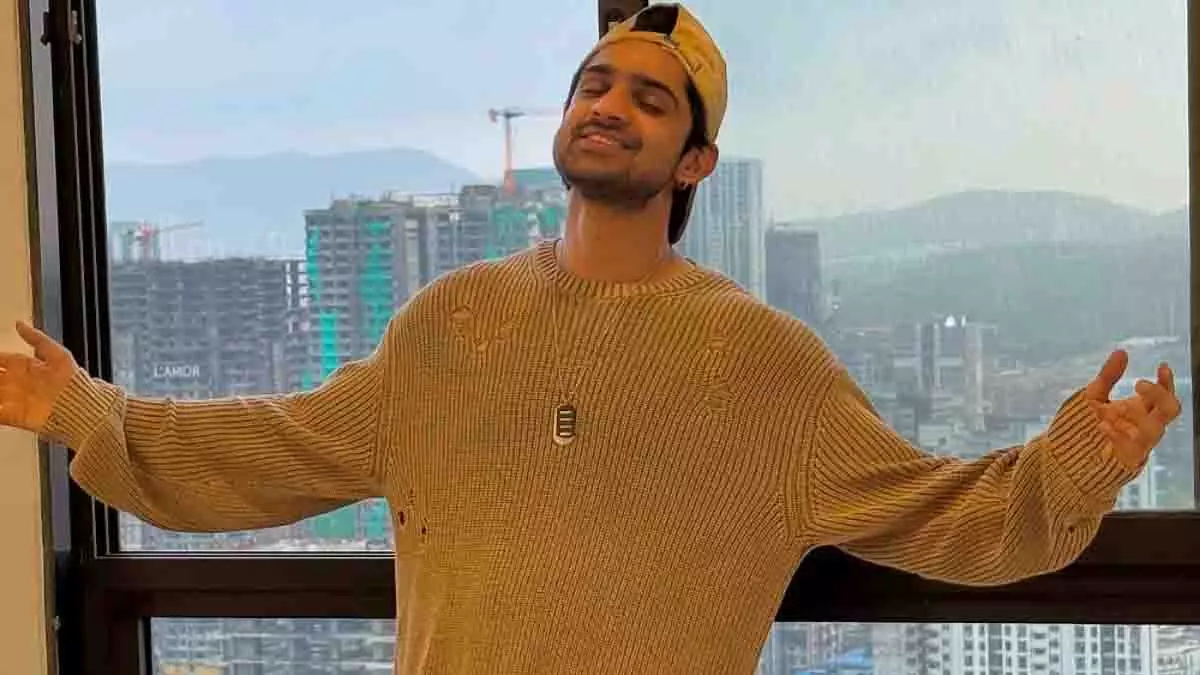 बिग बॉस 17 के Abhishek Kumar ने मुंबई में खरीदा पहला घर बिग बॉस 17 के Abhishek Kumar ने मुंबई में खरीदा पहला घर
