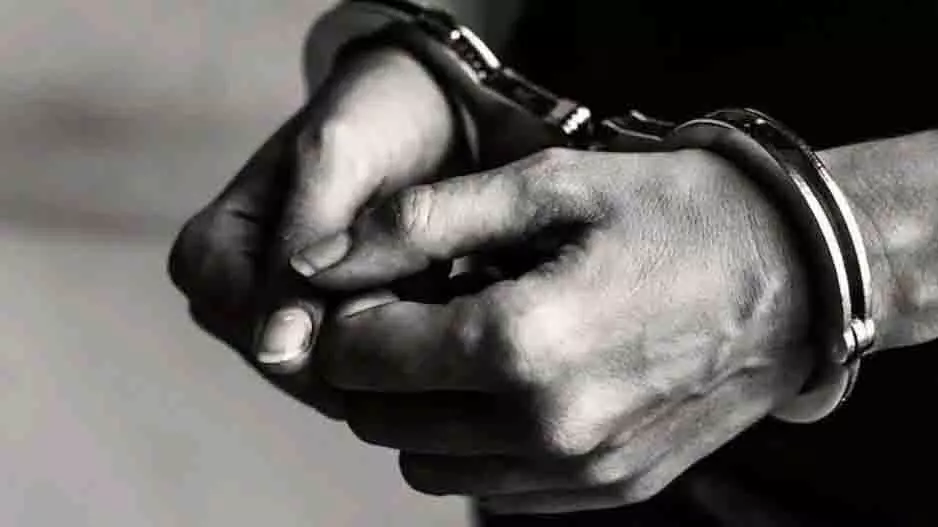 Odisha: कछुओं के आवास में घुसने पर नौ मछुआरे गिरफ्तार Odisha: कछुओं के आवास में घुसने पर नौ मछुआरे गिरफ्तार