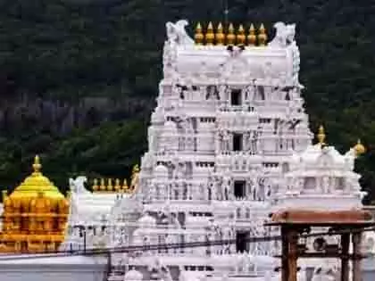 चंद्रग्रहण के कारण 7 सितंबर को बंद रहेगा Tirumala temple चंद्रग्रहण के कारण 7 सितंबर को बंद रहेगा Tirumala temple