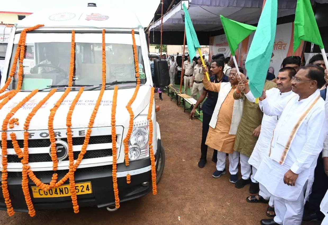 विष्णु के सुशासन में ग्रामीणों की समस्याओं का हो रहा त्वरित निराकरण विष्णु के सुशासन में ग्रामीणों की समस्याओं का हो रहा त्वरित निराकरण