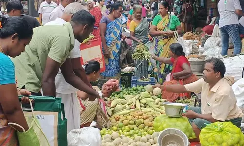 विनायक चतुर्थी, मुकुर्थम: फूलों, फलों की कीमतें बढ़ी