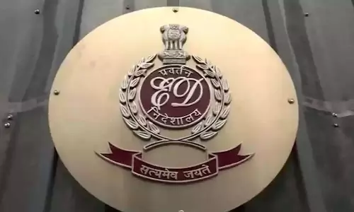 ED AAP नेता सौरभ भारद्वाज के आवास और 12 अन्य ठिकानों पर छापेमारी कर रही ED AAP नेता सौरभ भारद्वाज के आवास और 12 अन्य ठिकानों पर छापेमारी कर रही