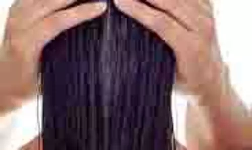 Rice for Shiny Hair:  चावल से चमकाएं अपने बाल