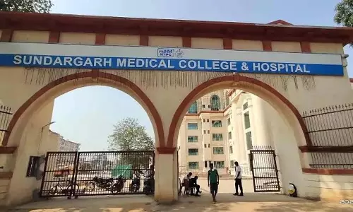 Odisha : सुंदरगढ़ में अस्पताल की इमारत से गिरकर मरीज की मौत