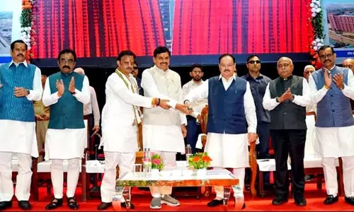 Jabalpur: मध्यप्रदेश की हेल्थ केयर और इनोवेशन को केंद्रीय मंत्री का सम्मान