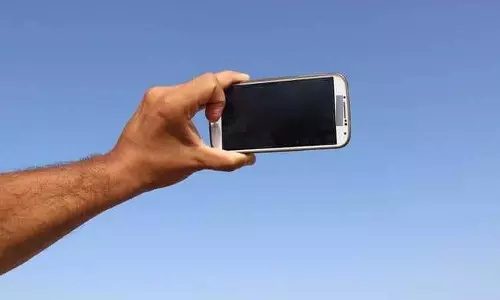 मौत की सेल्फी...भारतीयों को लेकर हैरान कर देने वाले आंकड़े आए सामने