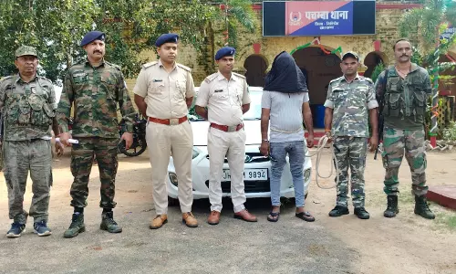 Giridih: मवेशी चोरी में प्रयुक्त वाहन पुलिस ने जब्त, चालक गिरफ्तार