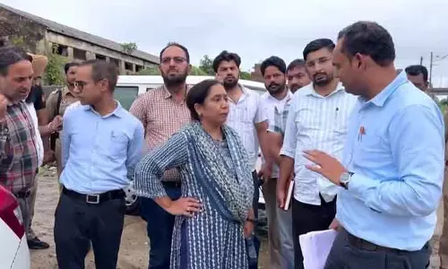 Malout में जलभराव की समस्या को देखते हुए मंत्री बलजीत कौर हरकत में आईं Malout में जलभराव की समस्या को देखते हुए मंत्री बलजीत कौर हरकत में आईं
