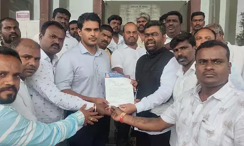 Karnataka : जी.टी. देवेगौड़ा को विधायक पद से अयोग्य घोषित करने की मांग