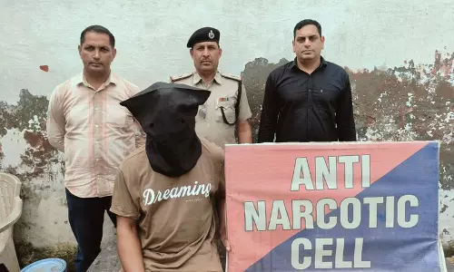 Haryana : हेरोइन बरामदगी के सिलसिले में नाइजीरियाई गिरफ्तार Haryana : हेरोइन बरामदगी के सिलसिले में नाइजीरियाई गिरफ्तार