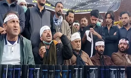 POGB: सीपीईसी के सोस्ट प्वाइंट पर व्यापारियों के विरोध प्रदर्शन से तनाव बढ़ा POGB: सीपीईसी के सोस्ट प्वाइंट पर व्यापारियों के विरोध प्रदर्शन से तनाव बढ़ा