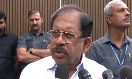 कर्नाटक के मंत्री जी परमेश्वर ने डीके शिवकुमार द्वारा RSS का गान गाने पर टिप्पणी करने से किया इनकार