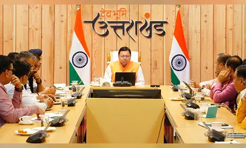 CM धामी ने नशा तस्करों के खिलाफ सख्त कार्रवाई के निर्देश दिए CM धामी ने नशा तस्करों के खिलाफ सख्त कार्रवाई के निर्देश दिए