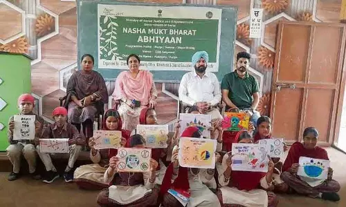 Jalandhar: शैक्षणिक संस्थानों में नशा मुक्ति को बढ़ावा देने वाले कार्यक्रम एक नई सामान्य बात