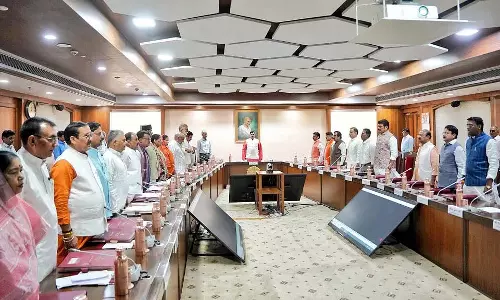MP : अपराध स्थलों की जांच करने वाले पुलिस अधिकारियों को स्मार्ट टैबलेट दिए जाएंगे MP : अपराध स्थलों की जांच करने वाले पुलिस अधिकारियों को स्मार्ट टैबलेट दिए जाएंगे