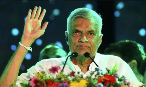 Sri Lankan की अदालत ने भ्रष्टाचार के मामले में पूर्व राष्ट्रपति विक्रमसिंघे को जमानत दी Sri Lankan की अदालत ने भ्रष्टाचार के मामले में पूर्व राष्ट्रपति विक्रमसिंघे को जमानत दी