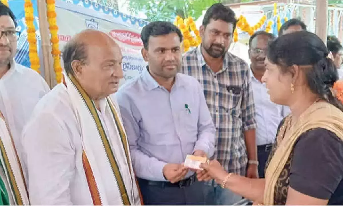 स्मार्ट राशन कार्ड से कालाबाजारी पर लगेगी लगाम: विधायक