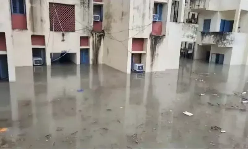 Jammu में लगातार बारिश से 3 की मौत