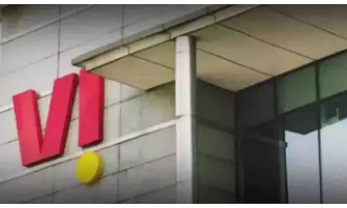 सरकार का Vodafone Idea को थप्पड़, शेयर बाजार में गिरावट