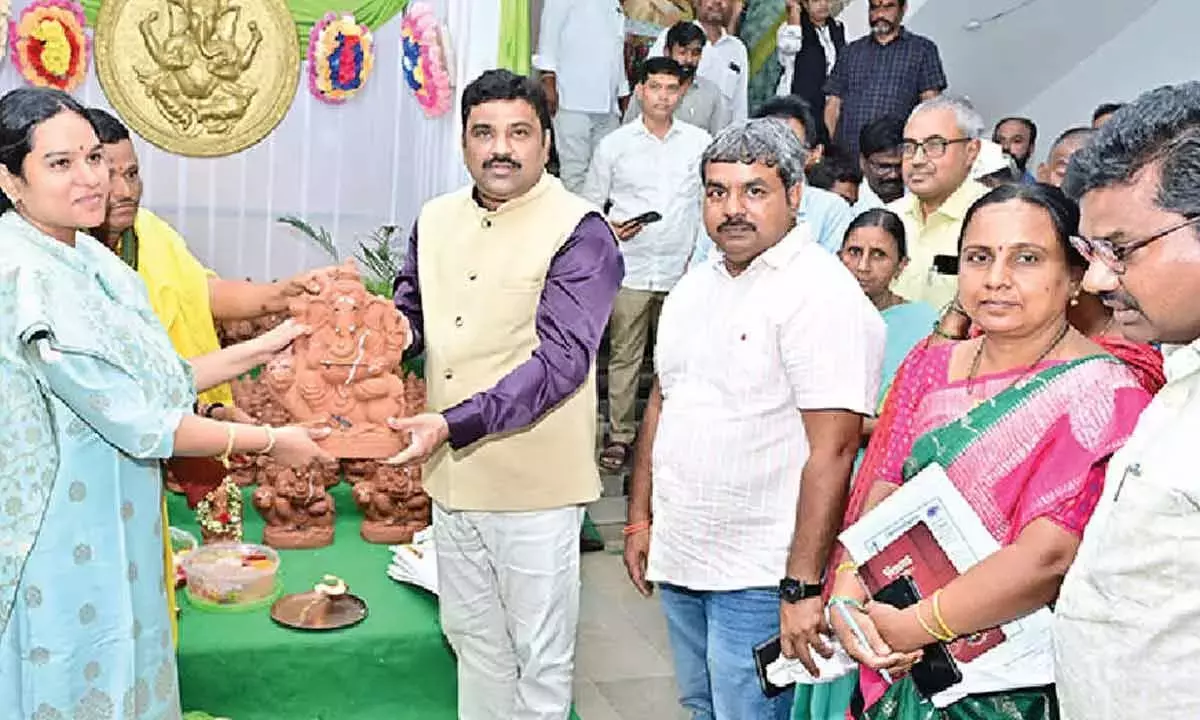 Andhra: आइये मिट्टी के विनायक की पूजा करें