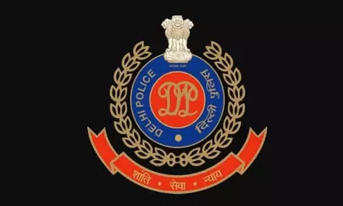 New Delhi: एटीएम ठगी का आरोपी पुलिस हिरासत में New Delhi: एटीएम ठगी का आरोपी पुलिस हिरासत में