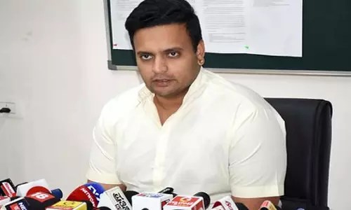 Banu को स्पष्ट करना चाहिए कि वह देवी-देवताओं का सम्मान करती हैं: सांसद यदुवीर