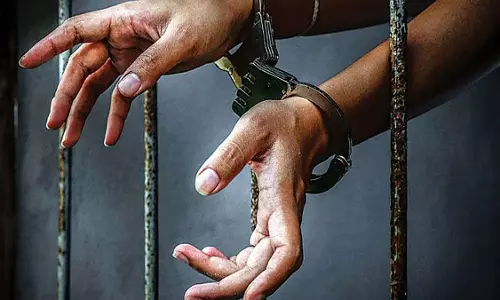 Kajalgaon में बाइक चोरी के रैकेट का भंडाफोड़, तीन गिरफ्तार