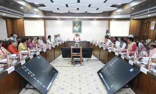 MP की बिजली कंपनियों में 51 हजार नियुक्तियां होगी, 1 हजार को मिले नियुक्ति पत्र MP की बिजली कंपनियों में 51 हजार नियुक्तियां होगी, 1 हजार को मिले नियुक्ति पत्र