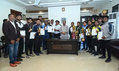 छत्तीसगढ़ के पावरलिफ्टिंग खिलाड़ी जमशेदपुर प्रतियोगिता में लाए 16 मेडल, उपमुख्यमंत्री अरुण साव ने दी बधाई छत्तीसगढ़ के पावरलिफ्टिंग खिलाड़ी जमशेदपुर प्रतियोगिता में लाए 16 मेडल, उपमुख्यमंत्री अरुण साव ने दी बधाई