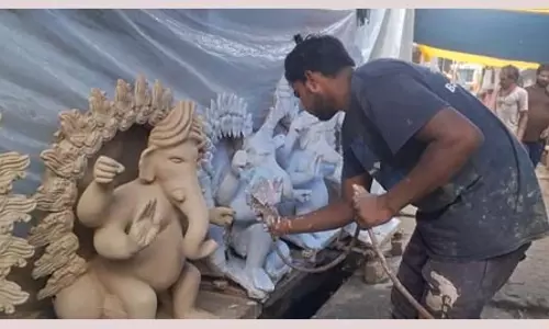 बहराइच में चांदबाबू का बाप्पा में अटूट विश्वास, हिन्दू-मुस्लिम एकता की पेश की अनूठी मिसाल