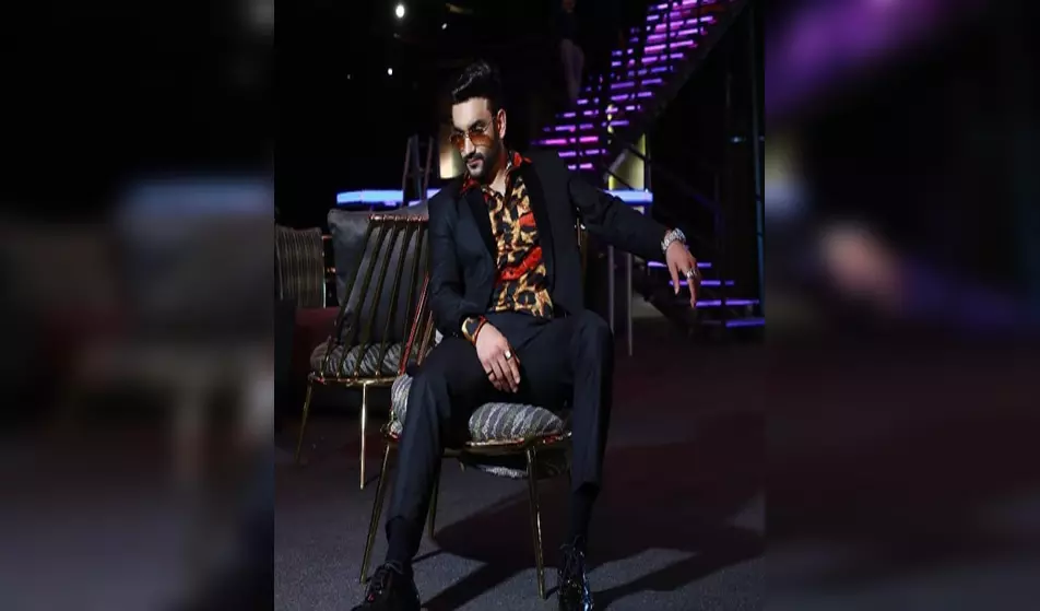 सिंगर की हत्या की साजिश नाकाम, STF ने मुठभेड़ में गिरफ्तार किए 5 शूटर सिंगर की हत्या की साजिश नाकाम, STF ने मुठभेड़ में गिरफ्तार किए 5 शूटर
