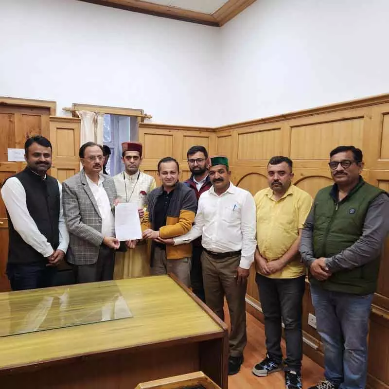 Himachal: उन्नयन के लिए एकजुटता, ट्रांस-गिरि सड़क पर विधानसभा का ध्यान Himachal: उन्नयन के लिए एकजुटता, ट्रांस-गिरि सड़क पर विधानसभा का ध्यान