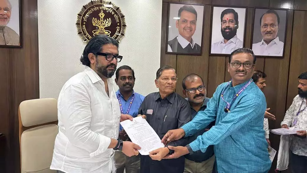 Mumbai : कैबिनेट मंत्री की पहल पर बांद्रा सरकारी कॉलोनी में बनेगा समाज कल्याण केंद्र Mumbai : कैबिनेट मंत्री की पहल पर बांद्रा सरकारी कॉलोनी में बनेगा समाज कल्याण केंद्र