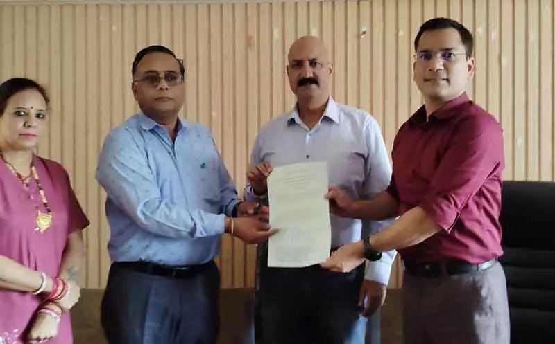 मंडी नगर निगम और ITI ने शहरी विकास के साथ कौशल प्रशिक्षण को जोड़ने के लिए हाथ मिलाया मंडी नगर निगम और ITI ने शहरी विकास के साथ कौशल प्रशिक्षण को जोड़ने के लिए हाथ मिलाया