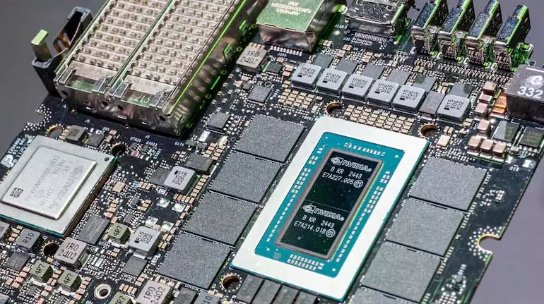 Nvidia के निवेशक कमाई से पहले चीन के जोखिमों से जूझ रहे Nvidia के निवेशक कमाई से पहले चीन के जोखिमों से जूझ रहे