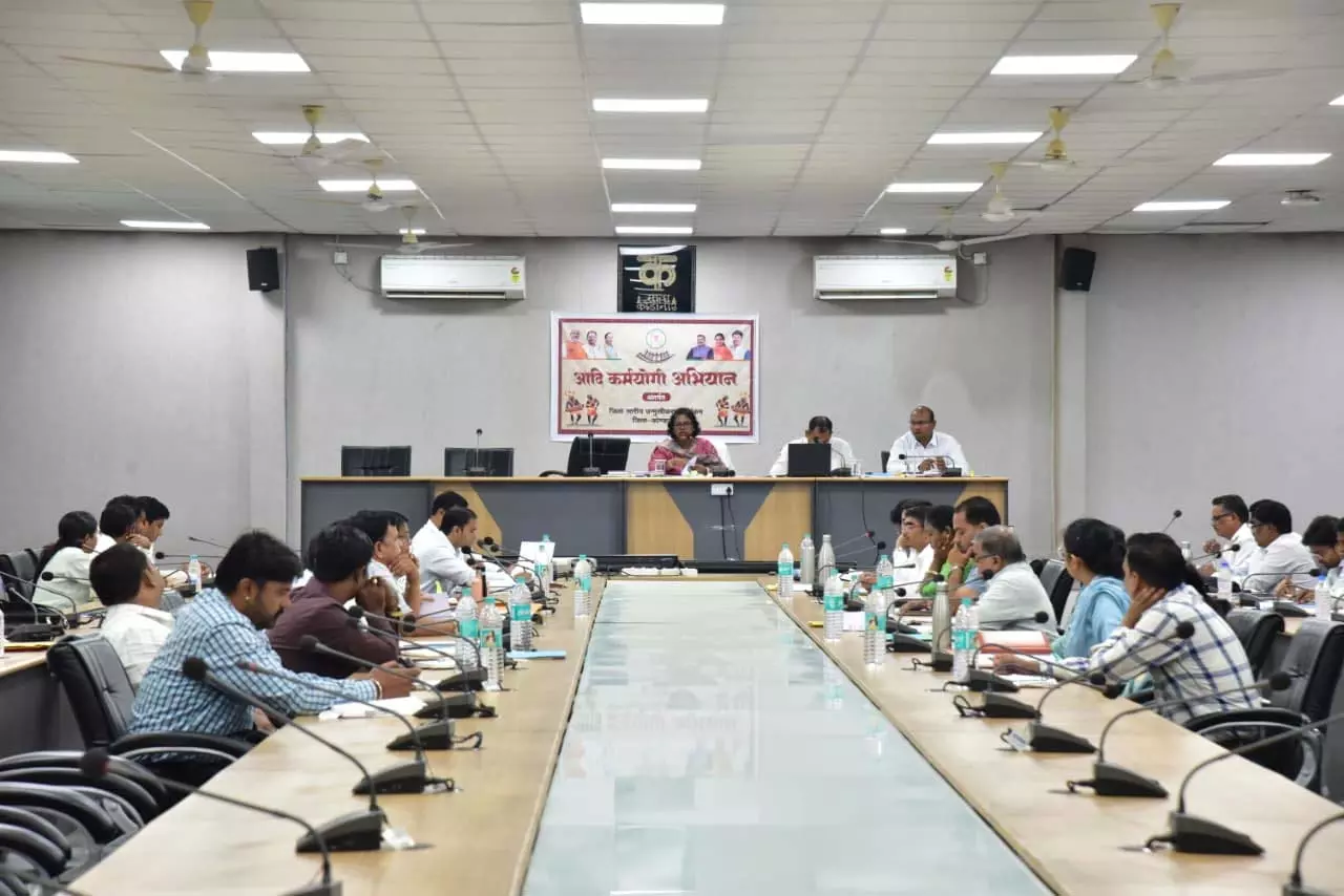 आदि कर्मयोगी अभियान और रजत महोत्सव को दें प्राथमिकता: कलेक्टर आदि कर्मयोगी अभियान और रजत महोत्सव को दें प्राथमिकता: कलेक्टर