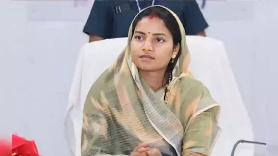 रजनी ताई उपासने के निधन पर मंत्री रजवाड़े ने जताया शोक रजनी ताई उपासने के निधन पर मंत्री रजवाड़े ने जताया शोक
