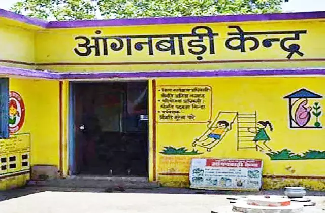Chandigarh: आंगनवाड़ी हेल्परों के लिए बढ़ा प्रमोशन कोटा Chandigarh: आंगनवाड़ी हेल्परों के लिए बढ़ा प्रमोशन कोटा