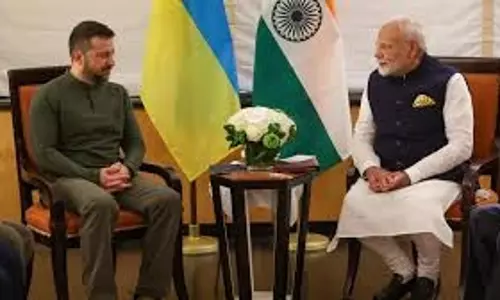 यूक्रेन युद्ध में भारत की भूमिका पर ज़ेलेंस्की को भरोसा यूक्रेन युद्ध में भारत की भूमिका पर ज़ेलेंस्की को भरोसा