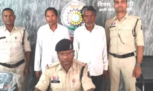 चाचा का फर्जी डेथ सर्टिफिकेट बनाया, जमीन हड़पने वाले दो सगे भाई गिरफ्तार