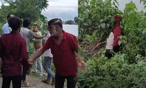 युवक को 7 बदमाशों ने पीटा, कवर्धा का वीडियो वायरल युवक को 7 बदमाशों ने पीटा, कवर्धा का वीडियो वायरल