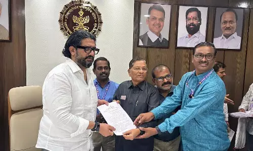 Mumbai : कैबिनेट मंत्री की पहल पर बांद्रा सरकारी कॉलोनी में बनेगा समाज कल्याण केंद्र Mumbai : कैबिनेट मंत्री की पहल पर बांद्रा सरकारी कॉलोनी में बनेगा समाज कल्याण केंद्र