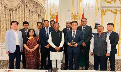 सियोल में CM विष्णुदेव साय ने ATCA के चेयरमैन से की मुलाकात सियोल में CM विष्णुदेव साय ने ATCA के चेयरमैन से की मुलाकात
