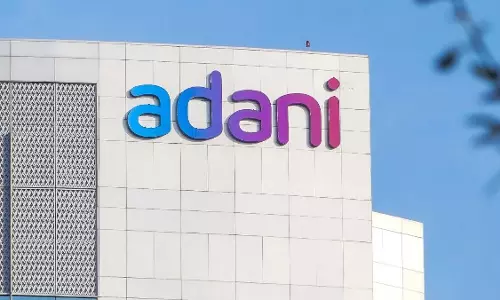 CCI ने जयप्रकाश एसोसिएट्स के लिए अडानी की बोली को मंजूरी दी