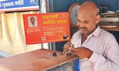 केंद्रीय कैबिनेट ने पीएम स्वनिधि योजना का विस्तार किया, स्ट्रीट वेंडर्स की आजीविका को मिलेगा बढ़ावा