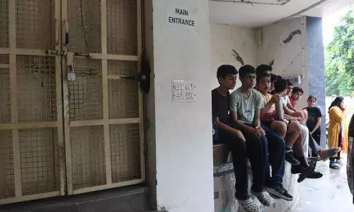 करोड़ों रुपये की सरकारी सुविधा के दुरुपयोग के आरोप में FIR के बाद लुधियाना MC ने स्टेडियम सील किया करोड़ों रुपये की सरकारी सुविधा के दुरुपयोग के आरोप में FIR के बाद लुधियाना MC ने स्टेडियम सील किया