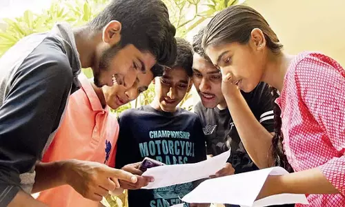Class 12 के प्रवेश पत्र जारी करने के लिए कर्मचारियों का विवरण अनिवार्य: CHSE Class 12 के प्रवेश पत्र जारी करने के लिए कर्मचारियों का विवरण अनिवार्य: CHSE