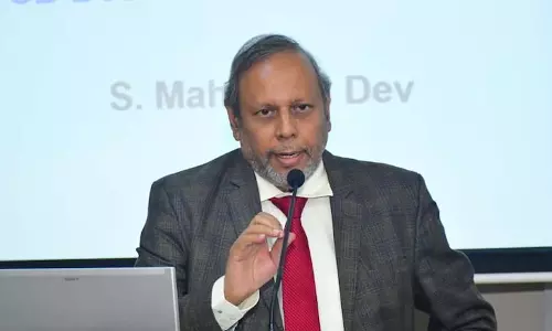 Trump के टैरिफ का प्रभाव विकास पर नहीं बल्कि नौकरियों पर अधिक होगा:  EAC-PM अध्यक्ष