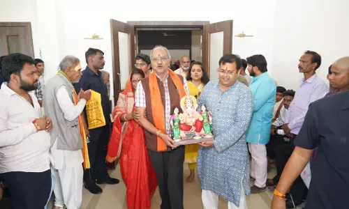 सांसद बृजमोहन अग्रवाल ने गणेश चतुर्थी पर की गणपति स्थापना