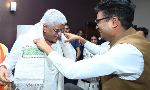 केंद्रीय मंत्री गजेन्द्र सिंह शेखावत का रायगढ़ आगमन, वित्तमंत्री ओपी चौधरी ने किया स्वागत केंद्रीय मंत्री गजेन्द्र सिंह शेखावत का रायगढ़ आगमन, वित्तमंत्री ओपी चौधरी ने किया स्वागत